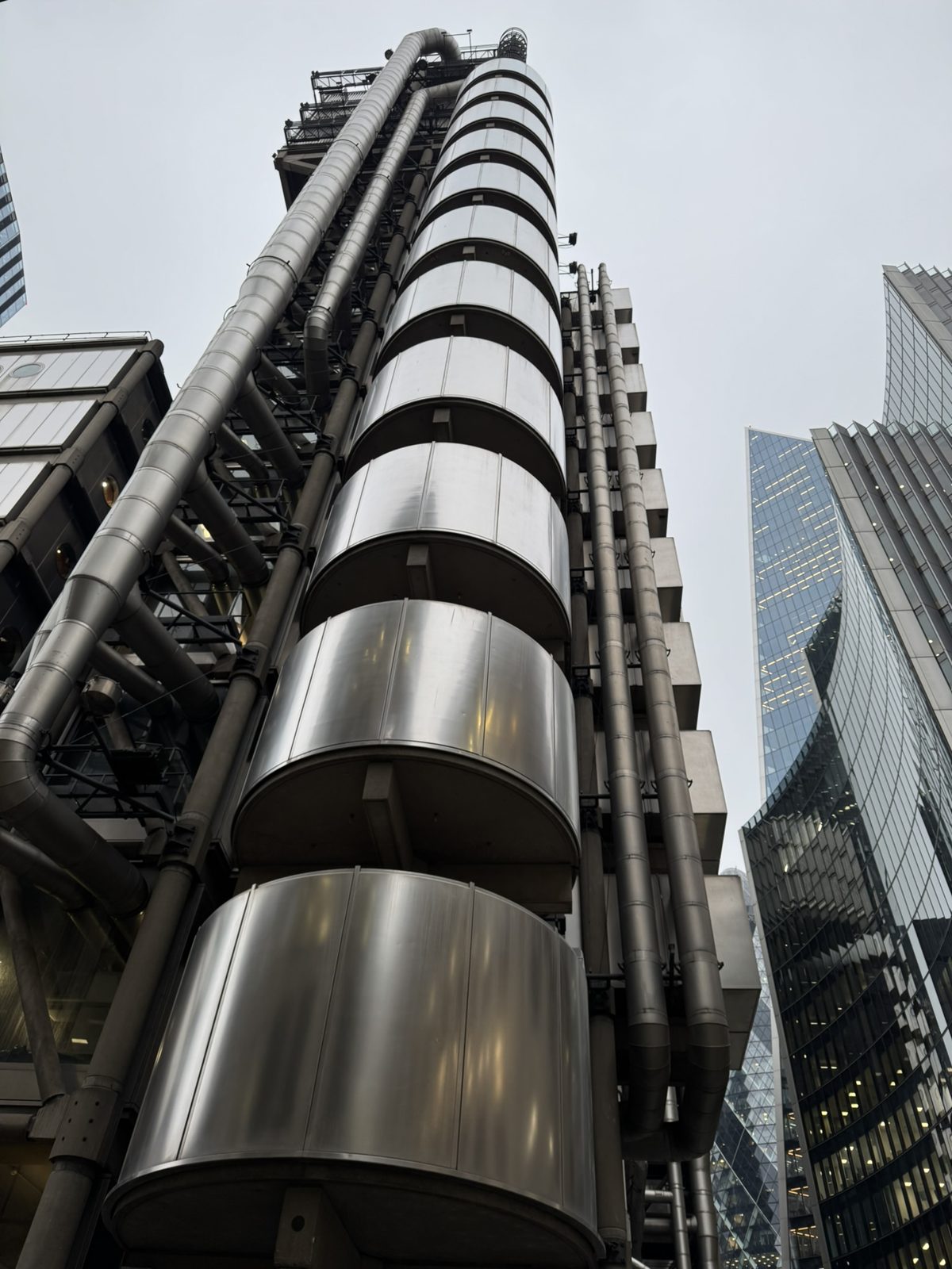 The steel service towers of the Lloyd's Building seen from below
